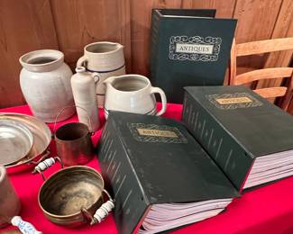 BOUND VOLUMES OF THE MAGAZINE ANTIQUES