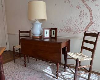 DROP LEAF TABLE WITH LOVELY ANTIQUE IRONSTONE LAMP