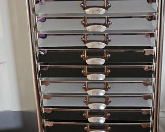 Lots of cabinets for storage and projects.