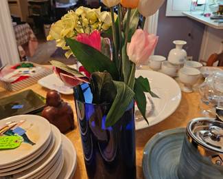 Lots of table top items.