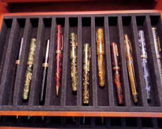 CLASSIC COLLECTABLE FOUNTAIN PENS 