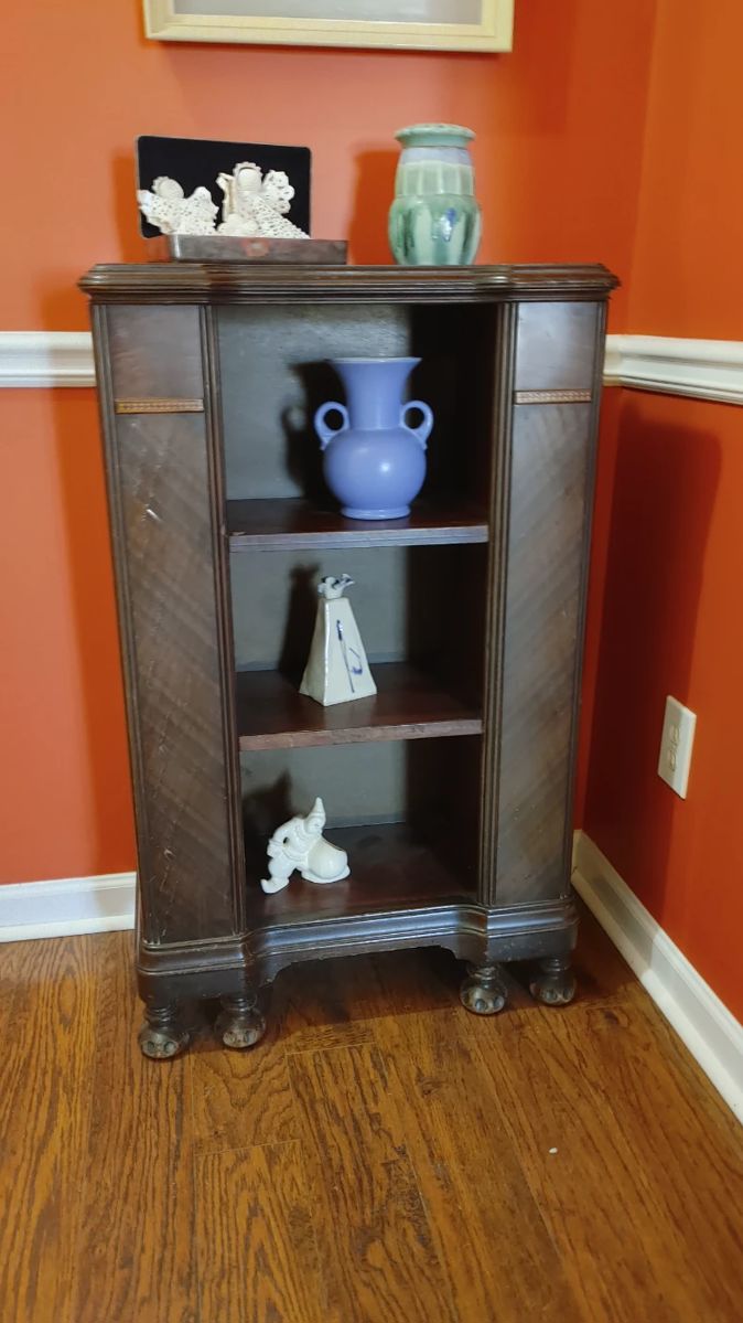 50 OFF THURSDAY Rutledge Estate Sale ART... starts on 2/28/2024