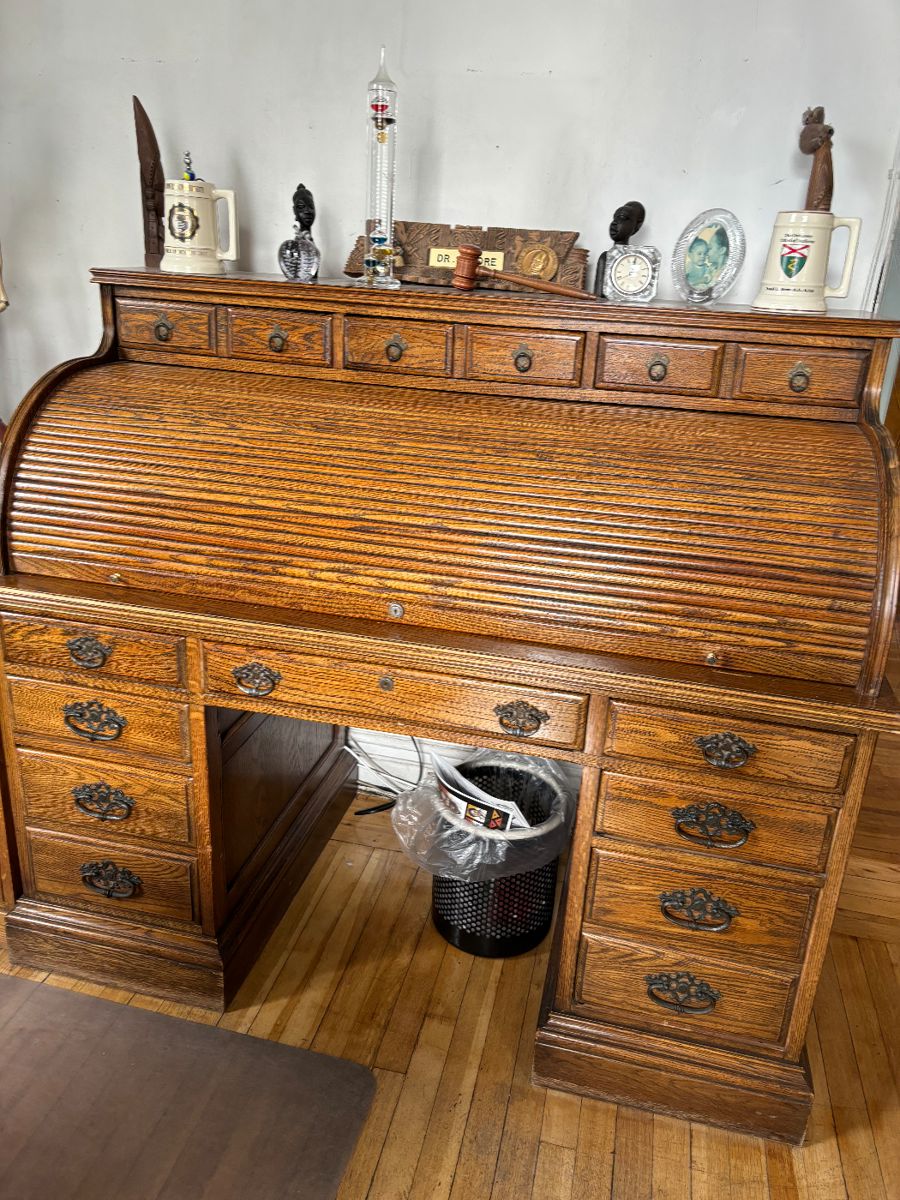 Affordable Antique Furniture, Oil Paintings,... starts on 3/18/2024