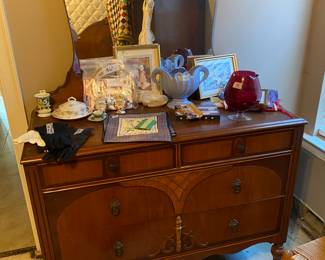Bedroom - antique dresser
