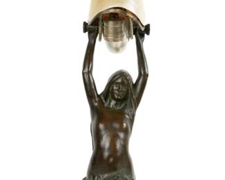 Lot 32: Tiffany Studios Gudebrod Nautilus Shell Lamp