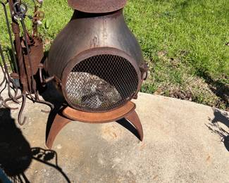 VINTAGE METAL CHIMINEA