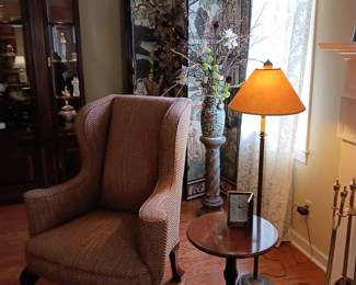 Pr. Wingback chairs.  Gorgeous screen