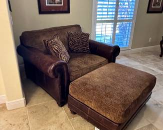 Oversized chair with ottoman