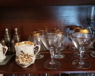 stemware with gold edges