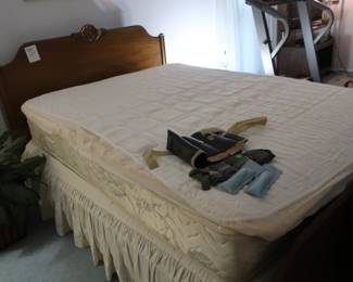 double  bed and  frame,  weights    Mattress  is  still  available-  frame  is  sold
