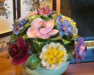 Fabulous MINT German porcelain bouquet 