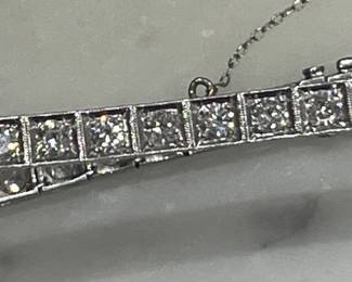 Amazing 7.5 carat ART DECO platinum line bracelet 