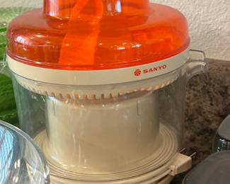 Sanyo Vintage Juicer