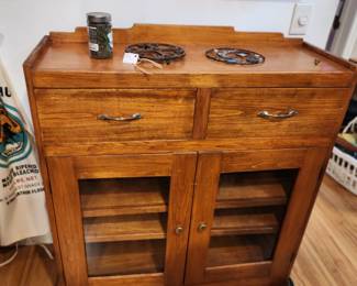 Kitchen storage