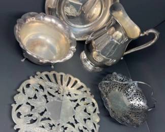 International Silver Company & WM Rogers Silverplate Collection