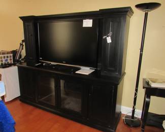 nice entertainment center, Mitsubishi tv, floor lamp,
