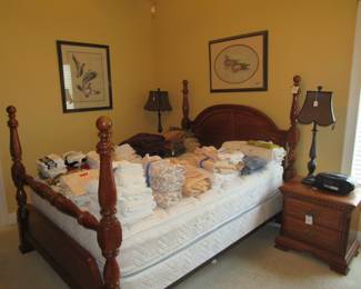 Queen bedroom suite, duck pictures, cd boombox, lamps