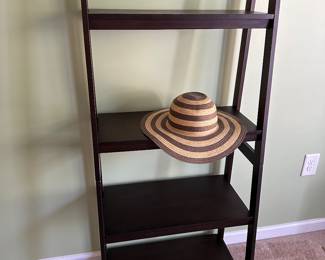 Shelving unit