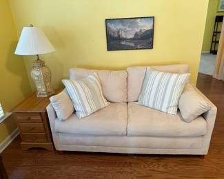 Pull out sofa, end table and lamp