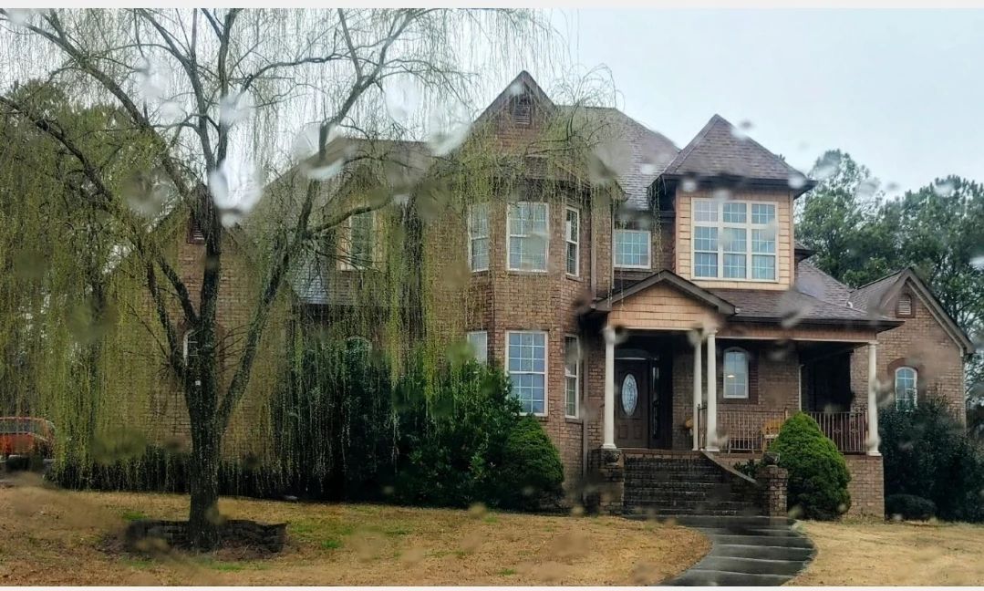Beautiful Large Home,  Feilds Ferry Golf Estates,  A Must Visit Sale !