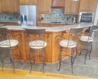 4 fantastic,  swivel  metal Bar Stools 