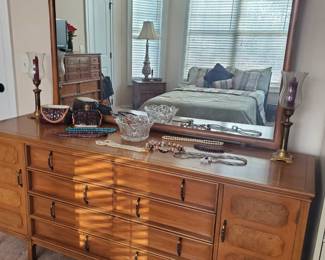 Vintage dresser 