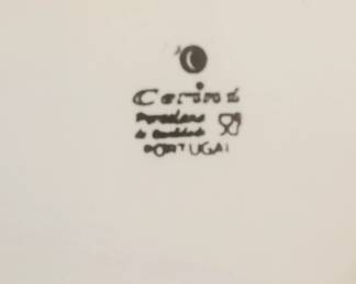 Label on blue bowl 