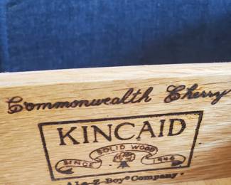 Label on 3pc coffee table set 
