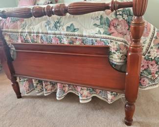 Solid wood twin beds, Antique 