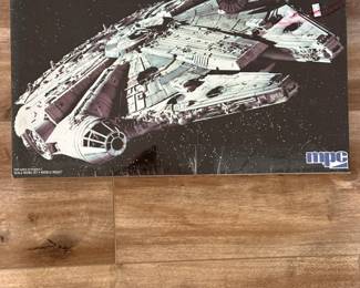 Vintage Star Wars Return of the Jedi Millennium Falcon MPC Model - SEALED