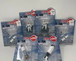 (6)Dragon Can.Do NASA Apollo 11 Figures - SEALED
