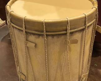 Drum-shaped side table