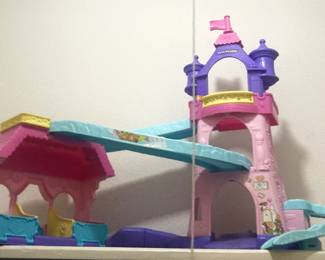 Little People castle