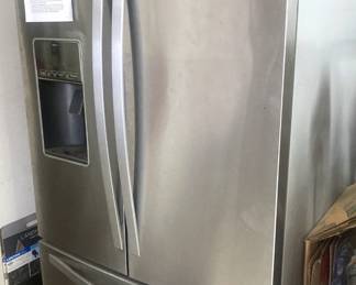 Whirlpool refrigerator/freezer