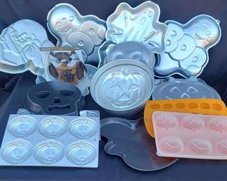 "Sudlow Trail Treasures" in Graniteville, SC Starts Closing Sat 3/2 at 8p. Pickup: Mon 3/4 from 1-6p. Please click here to view more photos, descriptions, and current bids: https://ctbids.com/estate-sale/27043