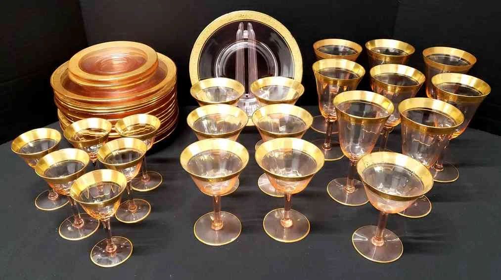 "Riverwatch Showpieces" in Augusta, GA Starts Closing Mon 3/4 at 8pm. Pickup is Wed 3/6 from 3-6pm. Please click here to view more photos, descriptions, and current bids: https://ctbids.com/estate-sale/27017