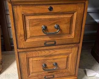 "Riverwatch Showpieces" in Augusta, GA Starts Closing Mon 3/4 at 8pm. Pickup is Wed 3/6 from 3-6pm. Please click here to view more photos, descriptions, and current bids:&nbsp;https://ctbids.com/estate-sale/27017