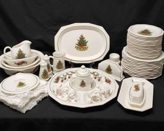 "Riverwatch Showpieces" in Augusta, GA Starts Closing Mon 3/4 at 8pm. Pickup is Wed 3/6 from 3-6pm. Please click here to view more photos, descriptions, and current bids:&nbsp;https://ctbids.com/estate-sale/27017