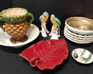 "Riverwatch Showpieces" in Augusta, GA Starts Closing Mon 3/4 at 8pm. Pickup is Wed 3/6 from 3-6pm. Please click here to view more photos, descriptions, and current bids:&nbsp;https://ctbids.com/estate-sale/27017