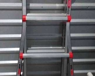 "Riverwatch Showpieces" in Augusta, GA Starts Closing Mon 3/4 at 8pm. Pickup is Wed 3/6 from 3-6pm. Please click here to view more photos, descriptions, and current bids:&nbsp;https://ctbids.com/estate-sale/27017