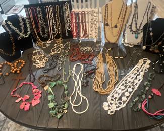100's of Costume Jewelry