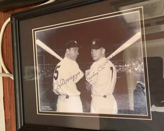 Signed Sports Memorabilia