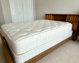 SEALY POSTUREPEDIC PREFERRED SERIES MATTRESS & BOXSPRING - FULL SIZE