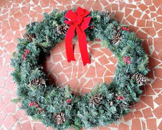 Pre-Lit, Foldable/Hinged Outdoor Christmas Wreath
Accented with pine cones & berries