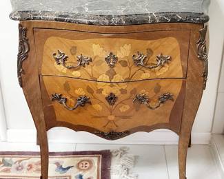 Antique Louis XV-Style Bombay Marquetry ,Ormolu and Marble Top Chest of Drawers 