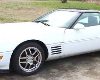 1990 Corvette - Base Model Auto - 350 LTI Engine