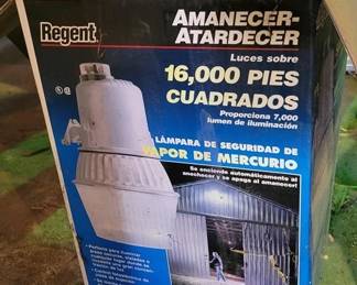 436 - Mercury Light - contents not verified
