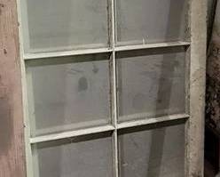 511 - Vintage Windows
