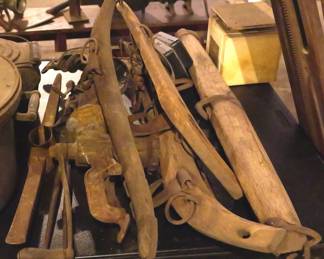 261 - Assorted Items
