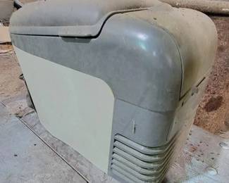 400 - Misc. Car Parts/ Console
